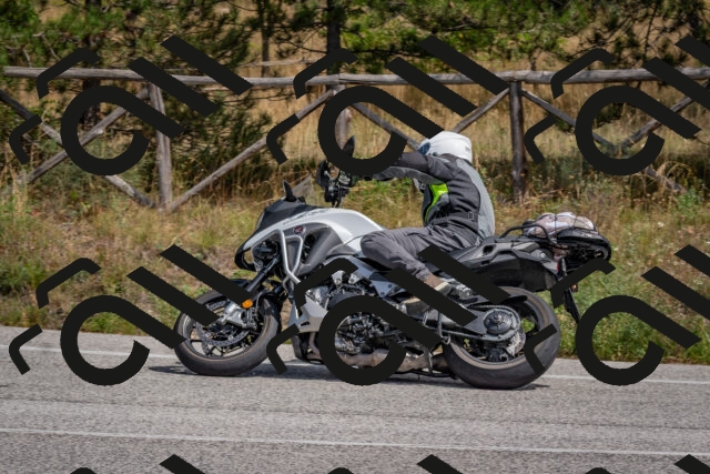 202509071334-DSC_9644_c4_