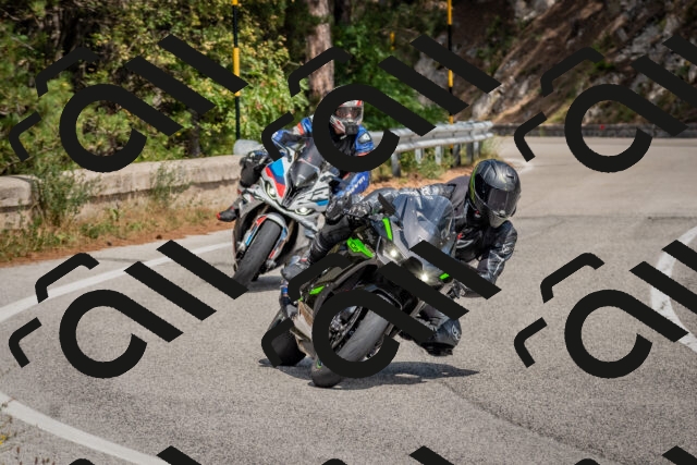 202509071337-DSC_9649_c4_