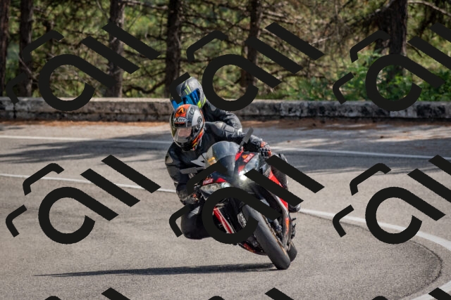 202509071342-DSC_9700_c4_