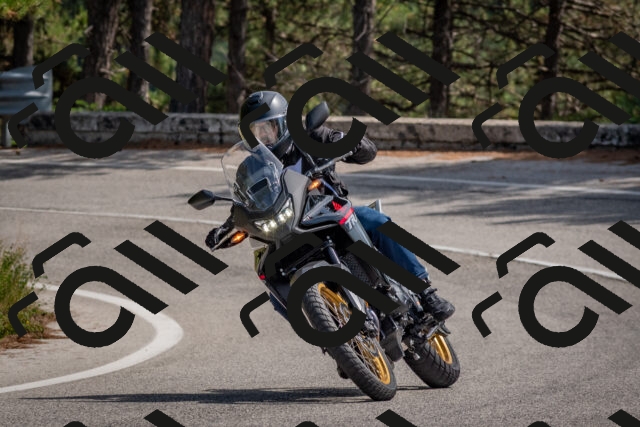 202509071344-DSC_9745_c4_