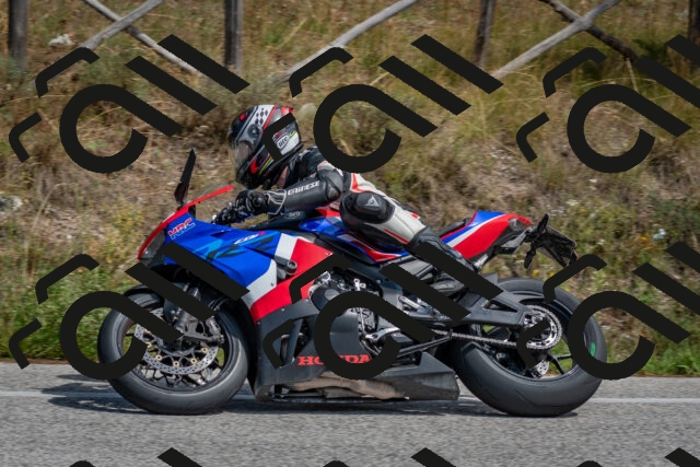 202509071347-DSC_9811_c4_