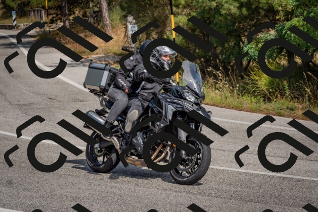 202509071351-DSC_9873_c4_