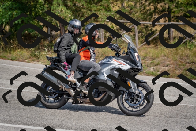 202509071351-DSC_9876_c4_