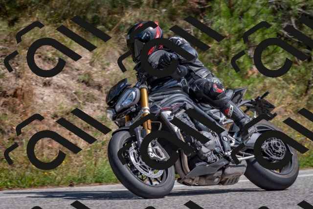 202509071400-DSC_9925_c4_