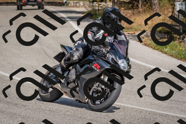 202509071404-DSC_9947_c4_