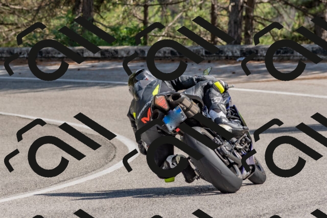 202509071416-DSC_0006_c4_