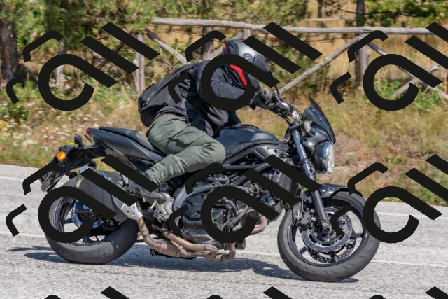 202509071416-DSC_0014_c4_