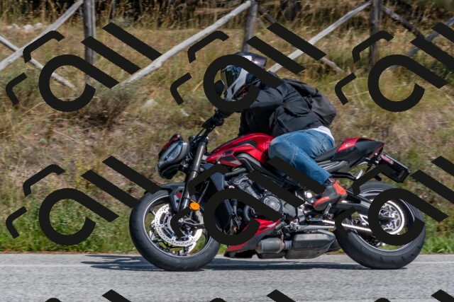 202509071420-DSC_0051_c4_