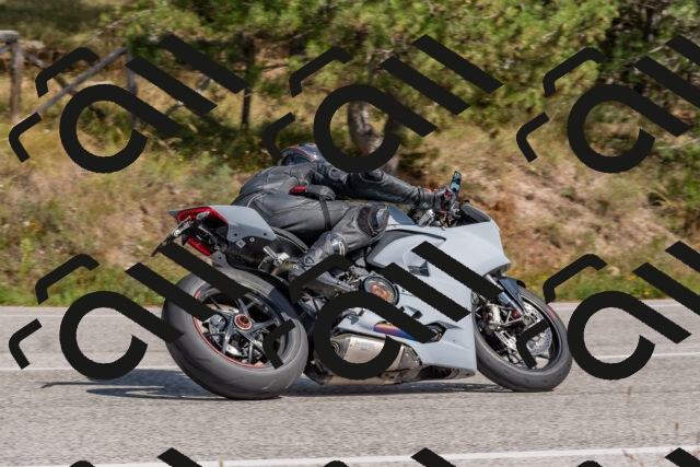 202509071426-DSC_0086_c4_