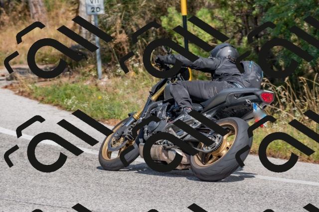 202509071426-DSC_0105_c4_