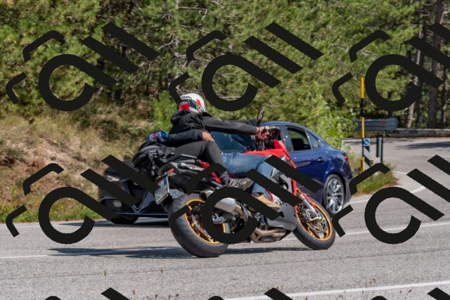 202509071427-DSC_0122_c4_