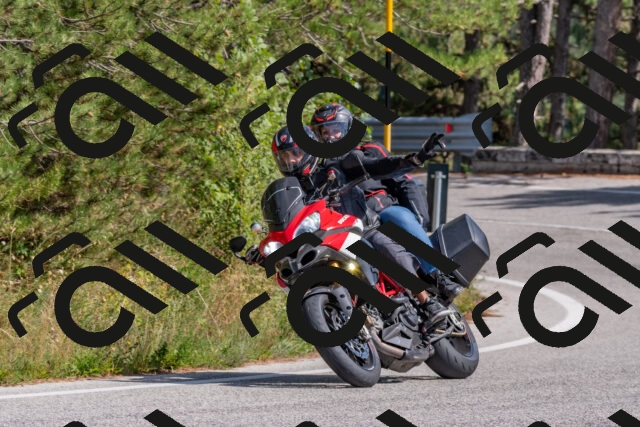 202509071434-DSC_0161_c4_