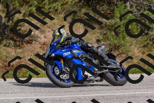 202509071444-DSC_0210_c4_