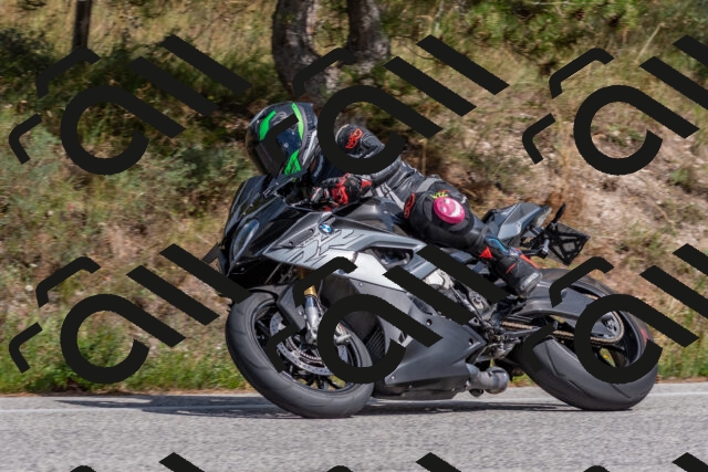 202509071444-DSC_0215_c4_