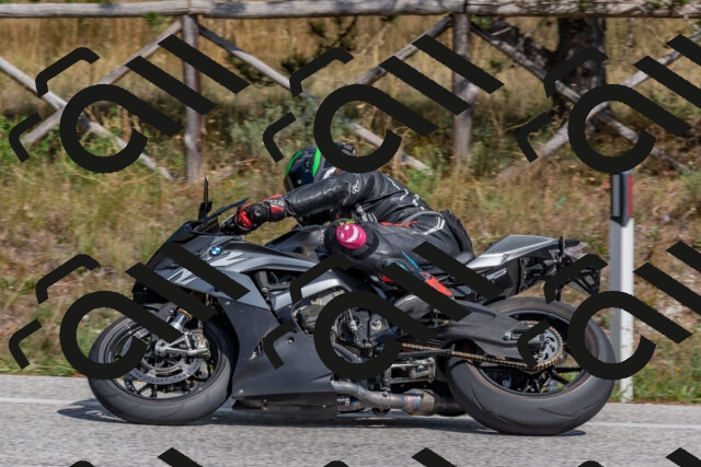 202509071444-DSC_0216_c4_