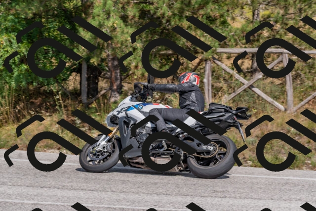 202509071449-DSC_0240_c4_