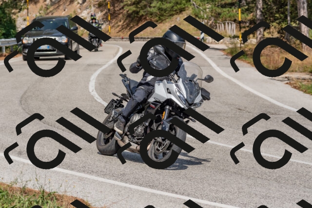 202509071459-DSC_0298_c4_