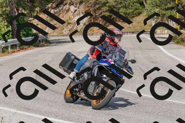 202509071501-DSC_0306_c4_