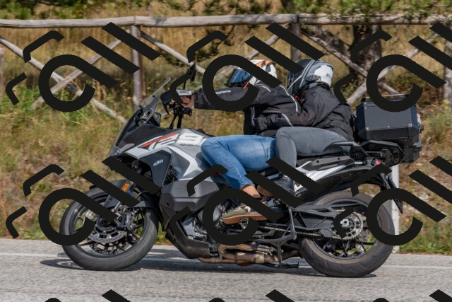 202509071504-DSC_0341_c4_