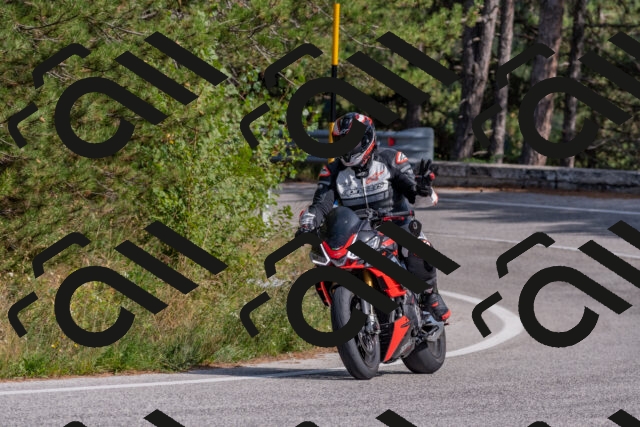 202509071513-DSC_0464_c4_