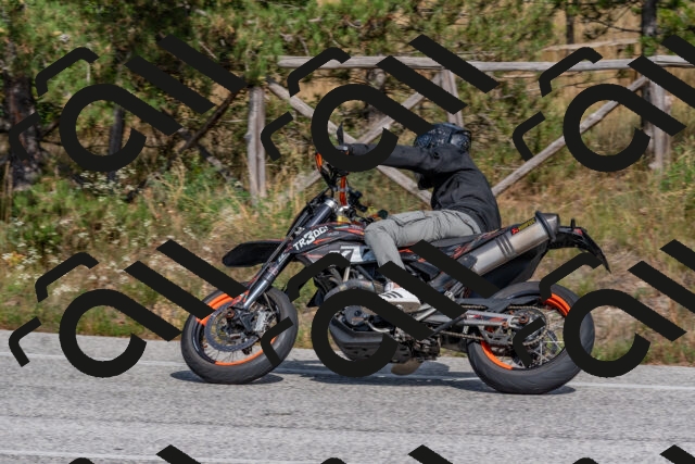 202509071514-DSC_0475_c4_