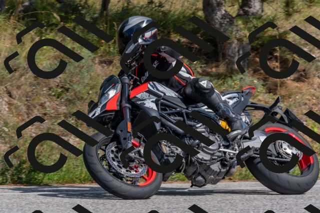 202509071514-DSC_0484_c4_