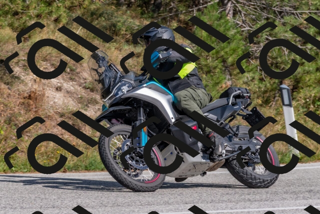 202509071541-DSC_0750_c4_