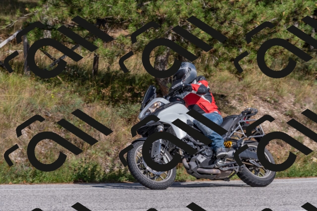 202509071541-DSC_0758_c4_