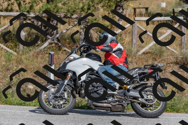 202509071541-DSC_0759_c4_