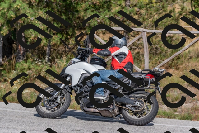 202509071541-DSC_0760_c4_