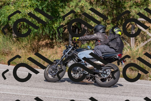 202509071544-DSC_0824_c4_