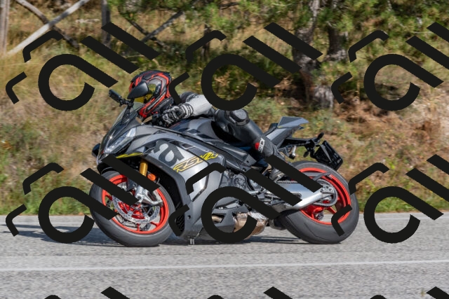 202509071544-DSC_0825_c4_