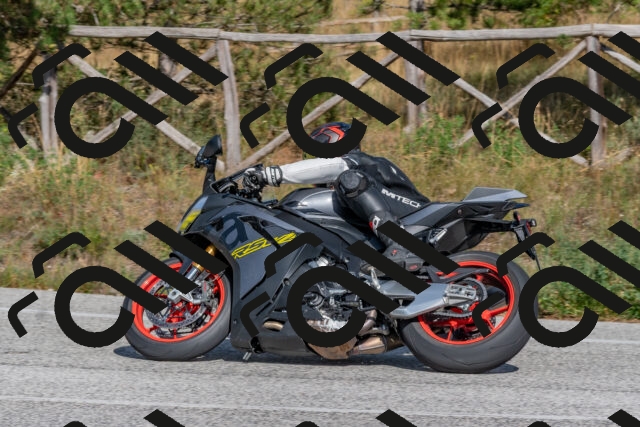 202509071544-DSC_0827_c4_