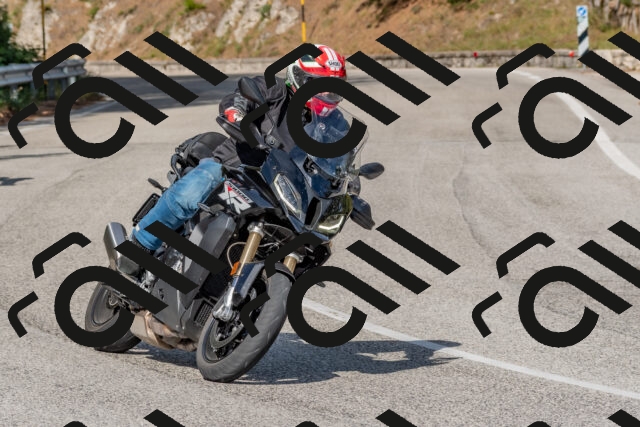 202509071552-DSC_0913_c4_