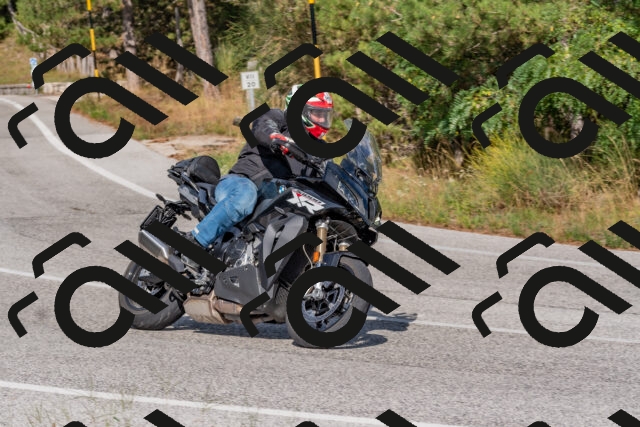 202509071552-DSC_0914_c4_