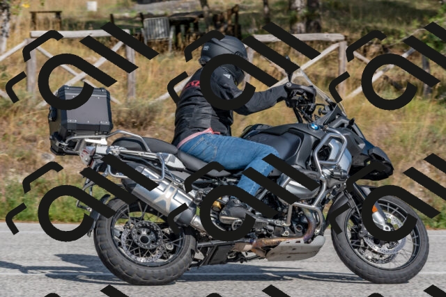 202509071554-DSC_0934_c4_