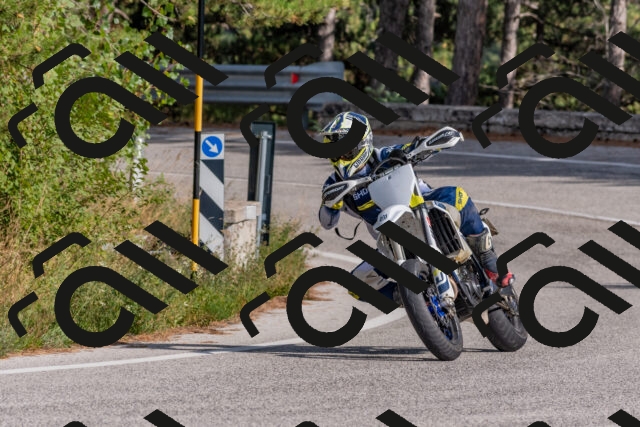 202509071555-DSC_0940_c4_