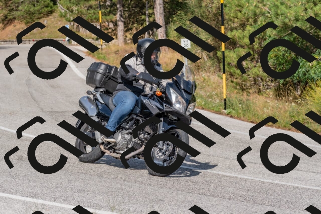 202509071558-DSC_0963_c4_