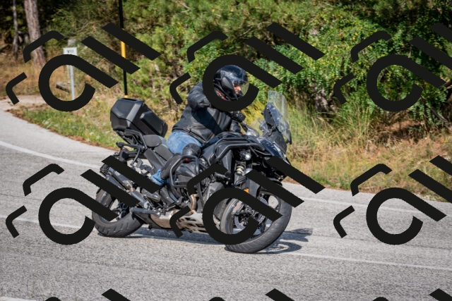 202509071608-DSC_1014_c4_