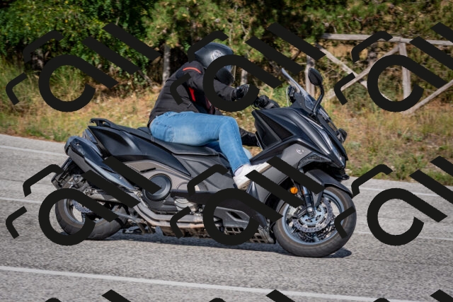 202509071608-DSC_1023_c4_