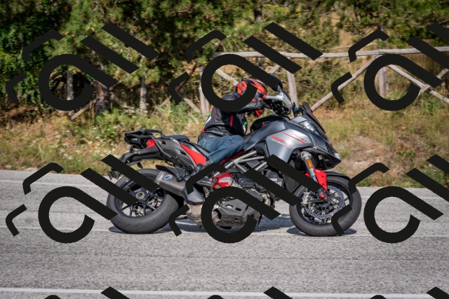 202509071609-DSC_1049_c4