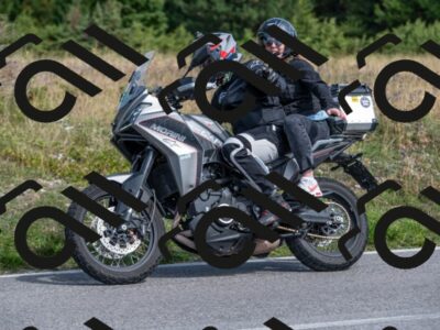 202509071128-M01_4402_m1_