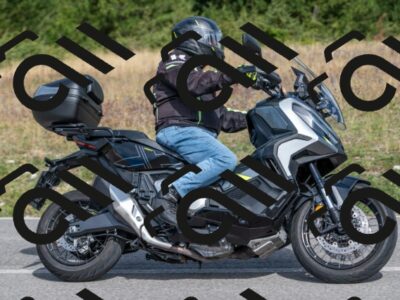 202509071130-M01_4412_m1_