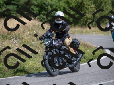 202509071200-M01_4533_m1_