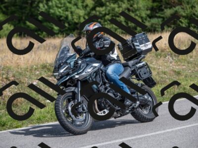 202509071201-M01_4549_m1_