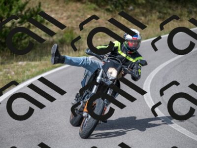 202509071209-M01_4609_m1_