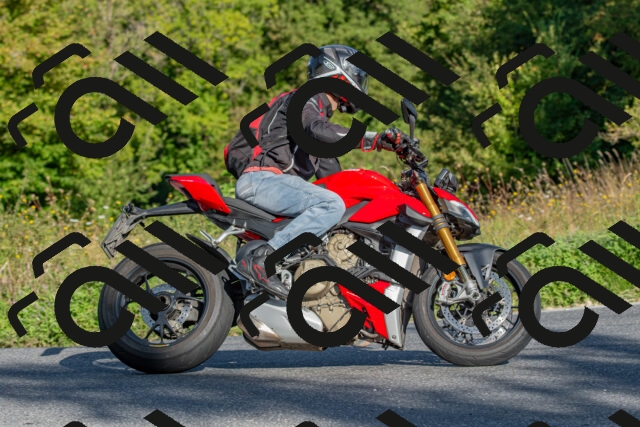 20250906091540-R01_4621_r1