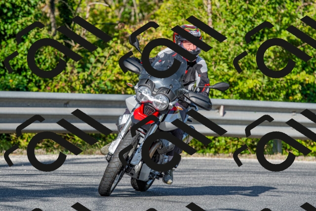 20250906092212-R01_4642_r1