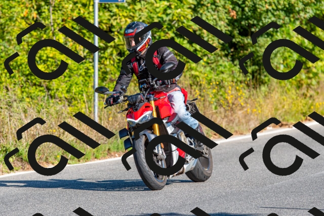 20250906093440-R01_4684_r1