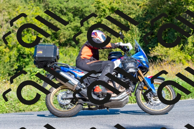 20250906093856-R01_4692_r1